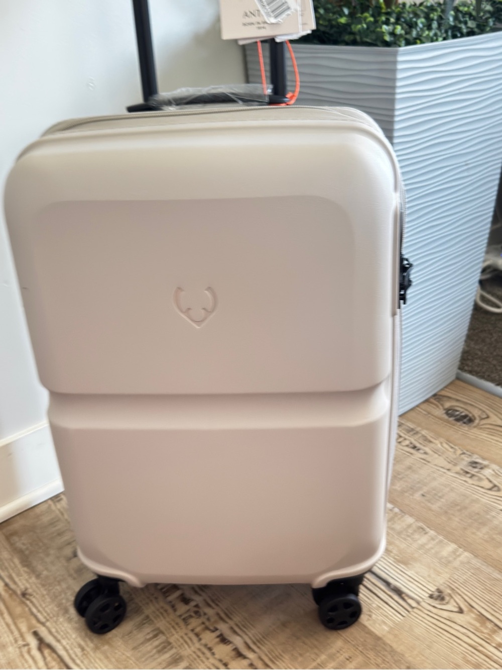 Antler Carry-On Luggage Warm Taupe Stripe Hardshell Spinner Suitcase Travel✈️ - Picture 13 of 16